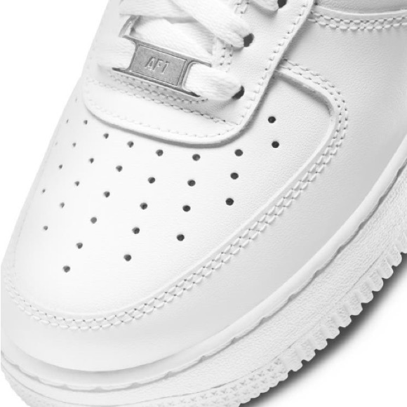 Nike Air Force 1 ‘07 Sneaker - Picture 9 of 16